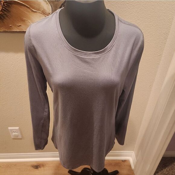 Athletic Works Active Top   - Picture 2 of 6